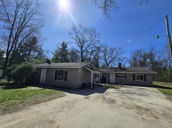 119 Savage Dr, Mio, MI 48647