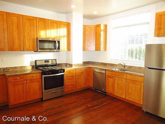 3rd image of 2933 Folsom St