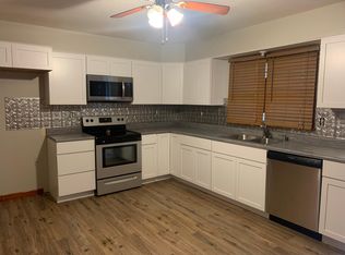 710 E Arch St #A, Jerseyville, IL 62052