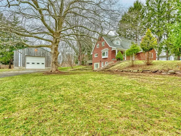 147 Basket Rd, Webster, NY 14580