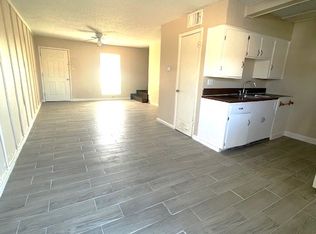 2515 Solomon Dr #B7, Commerce, TX 75428
