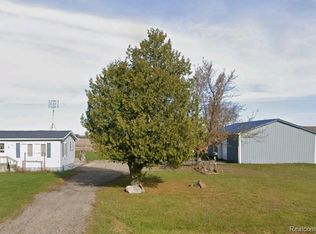 6946 Clifford Rd, Marlette, MI 48453