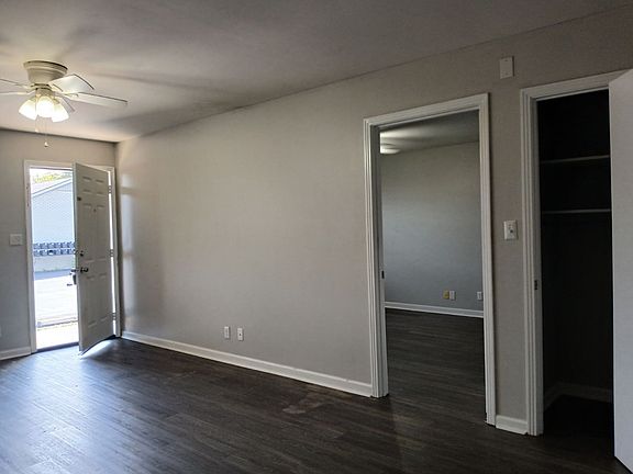 3rd image of 120 Walnut St APT 6