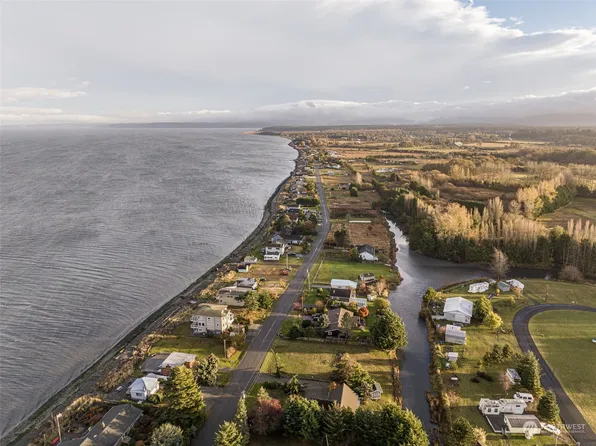 840 Three Crabs Road, Sequim, WA 98382