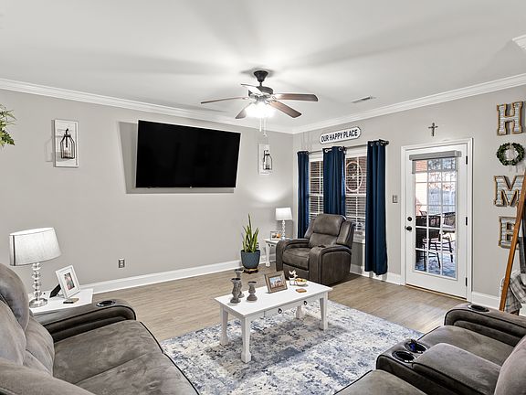 5th image of 493 Jacksonian Way