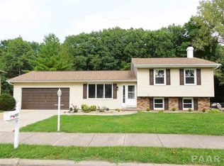 1307 W Buckingham Dr, Peoria, IL