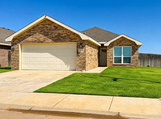8402 11th St, Lubbock, TX 79416
