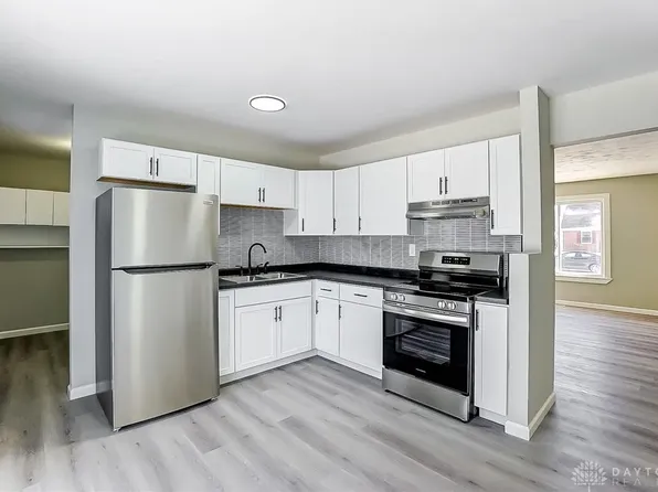 1960 Connecticut Dr, Xenia, OH 45385