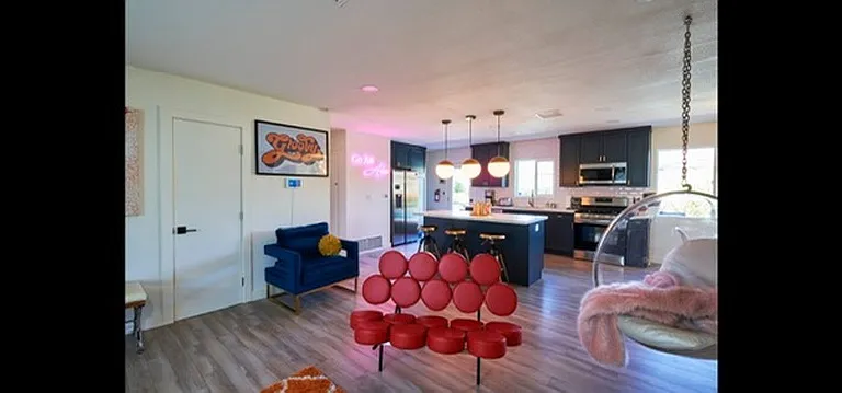 378 W Sunview Ave — Photo 19