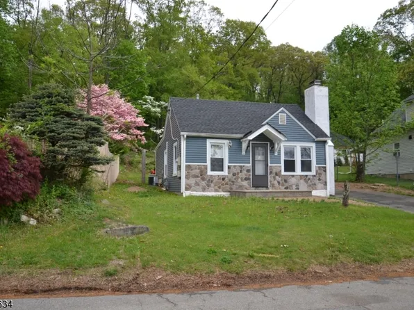 5 Fairview Ave, Mine Hill Twp., NJ 07803