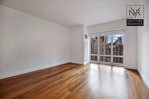 Rented by New York Residence | media 38