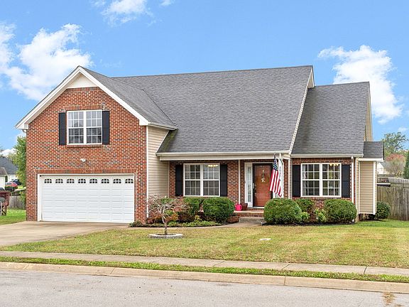 2nd image of 3937 Gaine Dr
