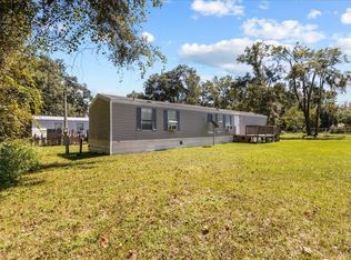 132 SW 17th Ave, Chiefland, FL 32626