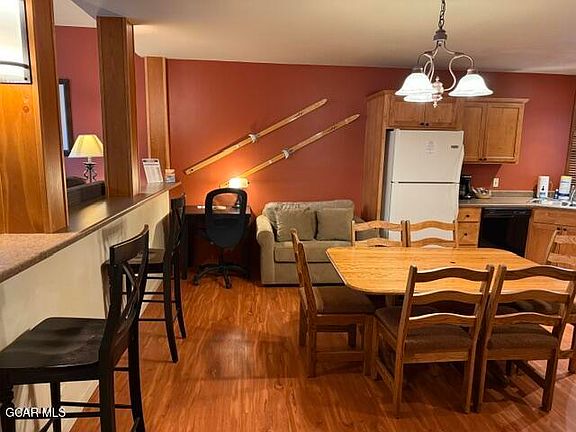 3rd image of 96 Mountainside Drive #25