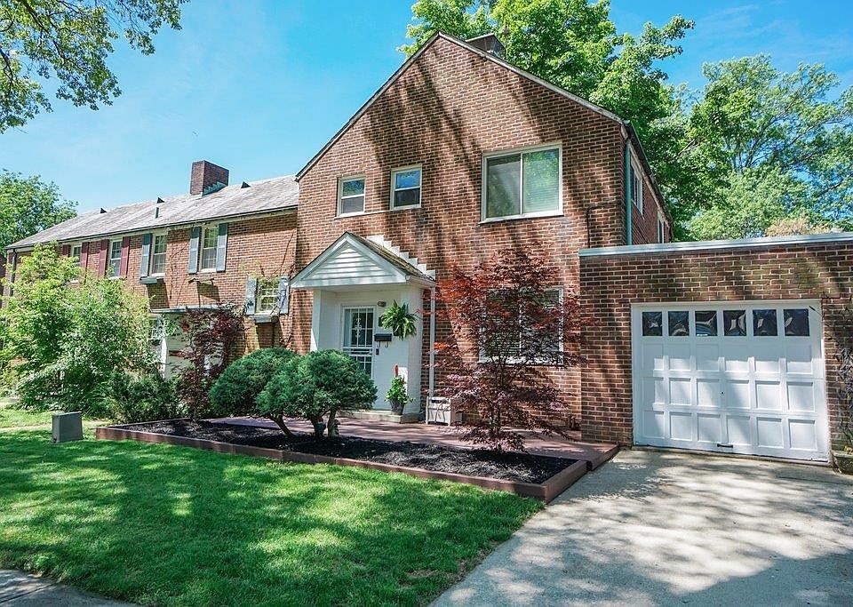 1st image of 15 Bachman St