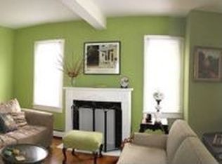 23 Pine St, East Moriches, NY 11940
