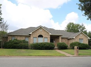 1904 Bee Creek Dr, College Station, TX 77840
