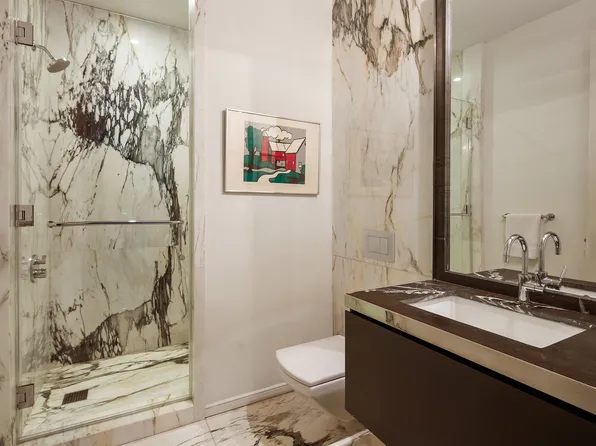 11 Beach Street image 9 of 12