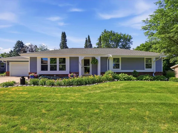2401 Pendleton PLACE, Waukesha, WI 53188
