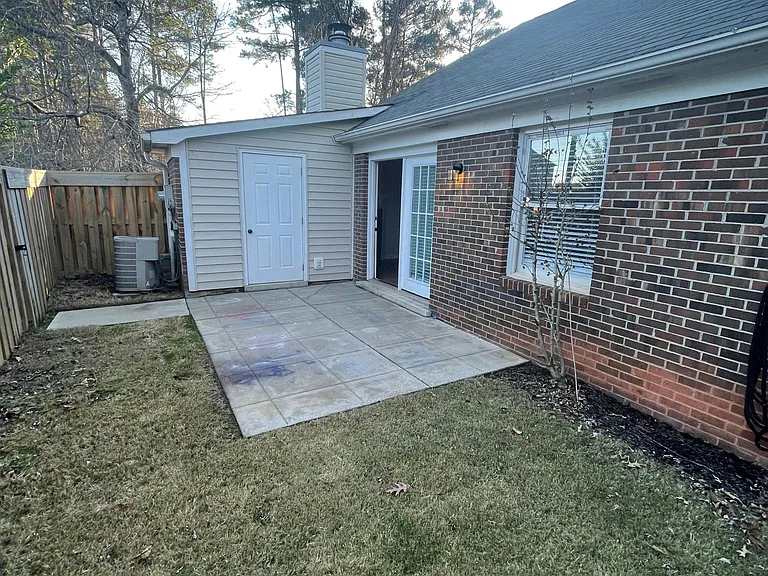 1506 Wenwood Ct — Photo 22