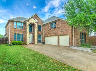 2312 Tawny Owl Rd, Grand Prairie, TX 75052