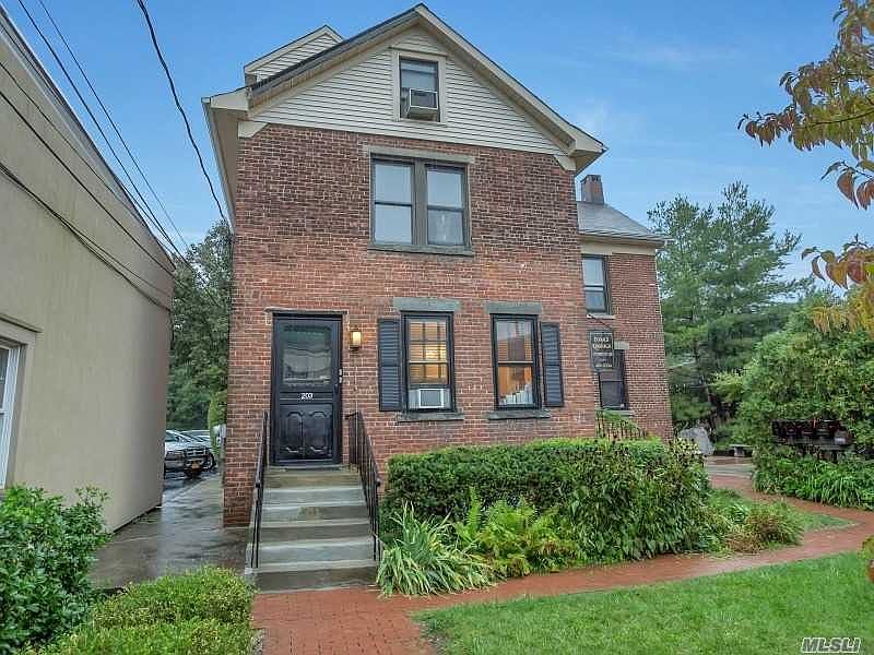 1st image of 203 Glen Cove Ave