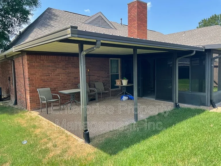 3840 Charbon Ln — Photo 45