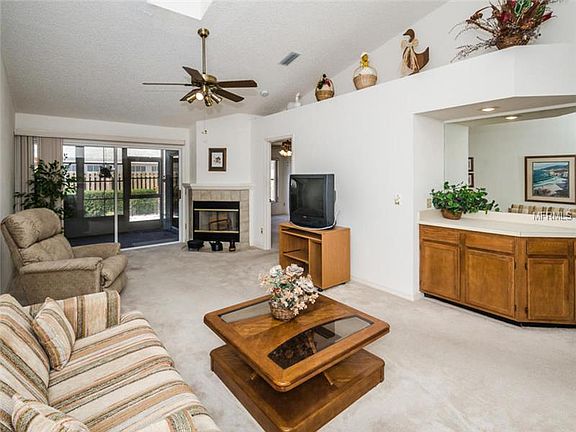 3rd image of 2530 Pine Cove Ln