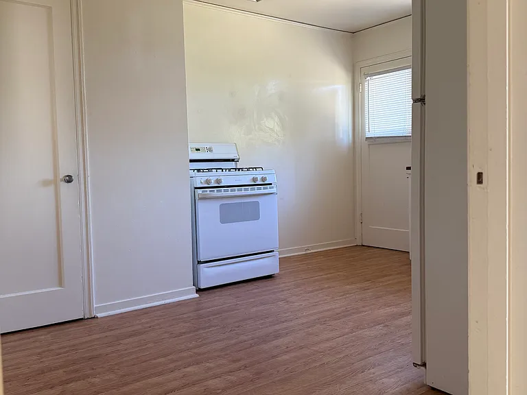 1018 S Idaho St — Photo 7
