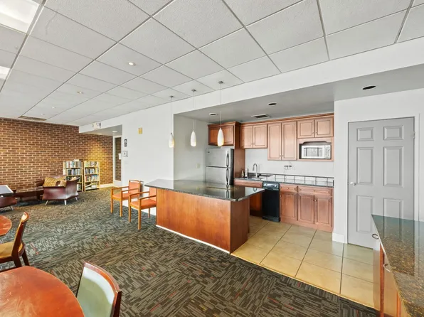 1 Greene Street image 19 of 23