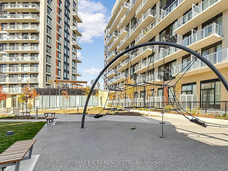 6 David Eyer Rd #602 — Photo 48