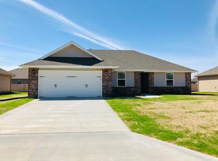 224 W Picardy St, Republic, MO 65738