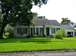 2825 Las Palmas Dr, Port Arthur, TX 77642