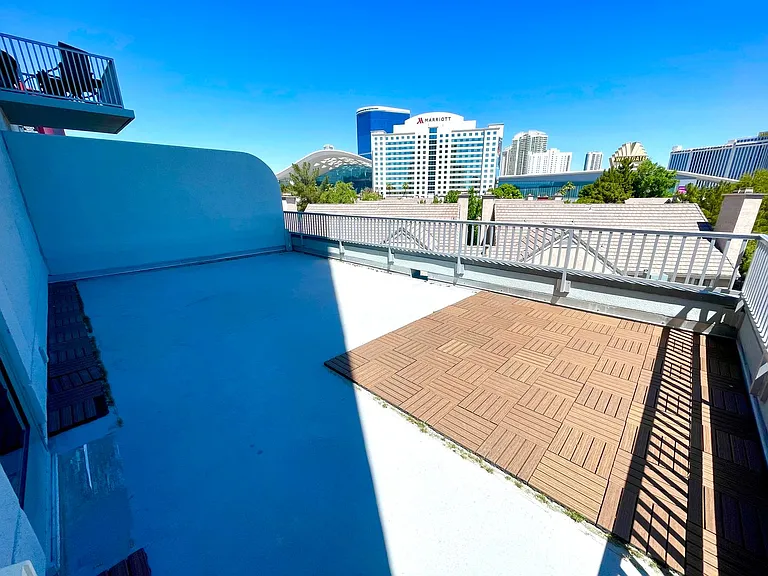 360 E Desert Inn Rd #402 — Photo 24
