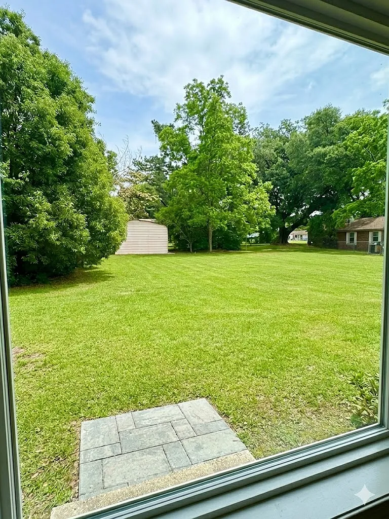404 W 9th Ave — Photo 3