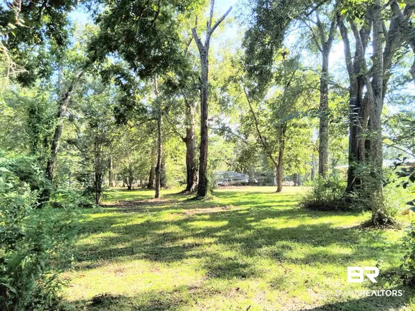 0 Charles St, Bay Minette, AL 36507