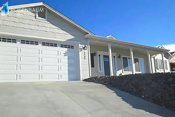 1933 Atlantic Ave — Photo 2
