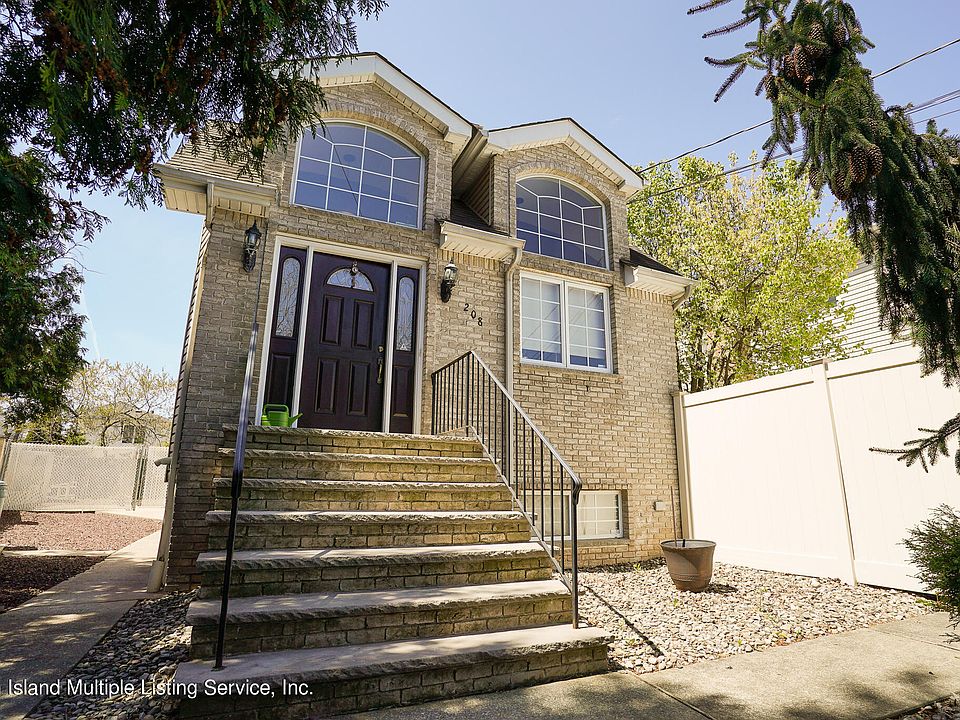 208 Giffords Ln, Staten Island, NY 10308 Zillow