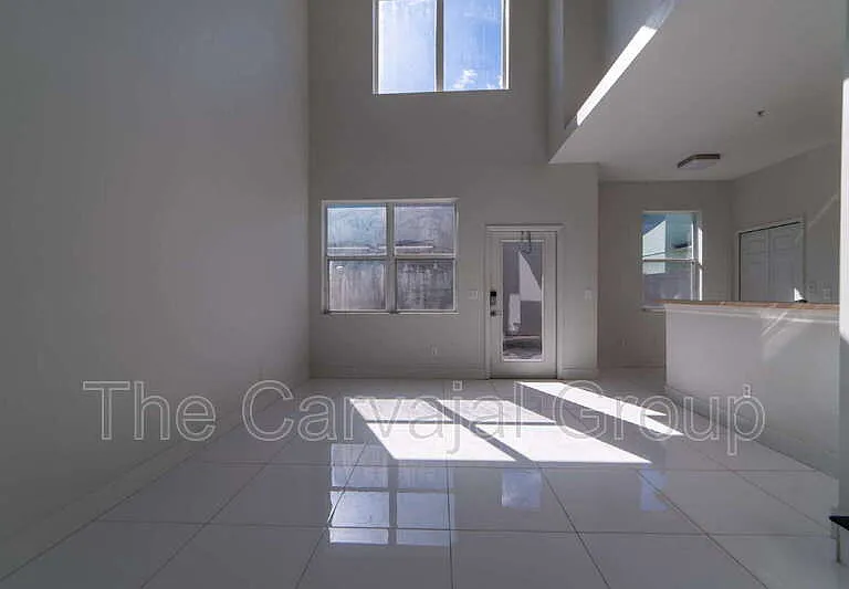 10224 Vickers Ridge Dr — Photo 13
