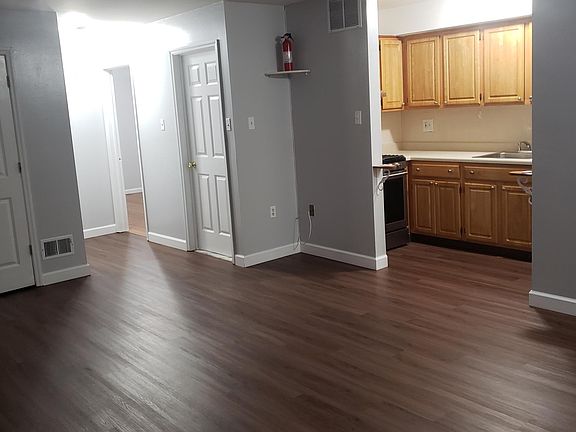 3rd image of 432 Wales Ave
