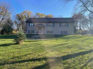 512 E Waushara St, Berlin, WI 54923