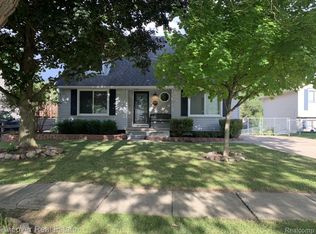 1019 Tanager Trl, Howell, MI 48843