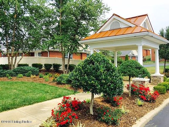 5th image of 7309 Autumn Trace Dr Unit 101
