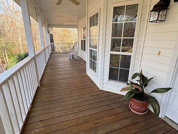 4th image of 197 Heritage Ln