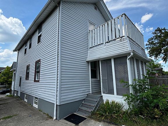 5th image of 5426 Hunter Ave