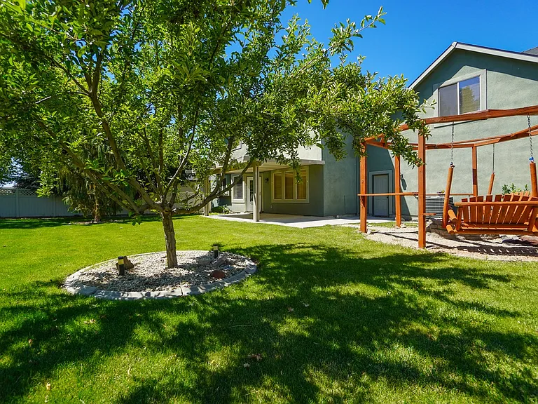 2511 W Teano Dr — Photo 44