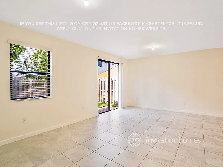 11457 SW 253rd St — Photo 12