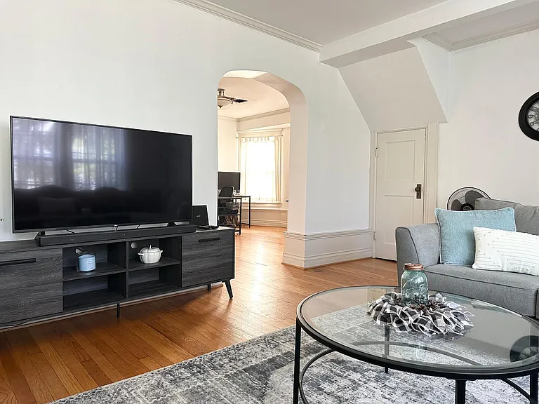 144 Lexington Ave #1 — Photo 3