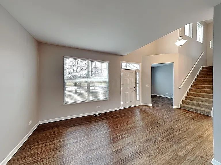 1st image of 5605 Steamboat Cir