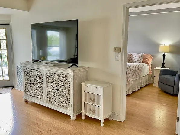 10 Seaport Dr APT 2209, Quincy, MA 02171